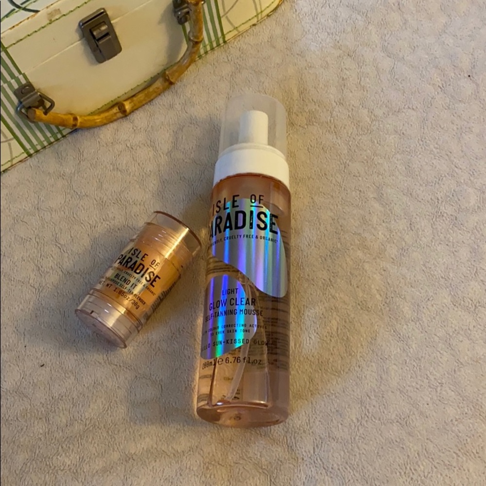 NEW Isle of Paradise Self Tanning Set “Light”
